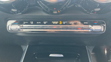 Mercedes-Benz GLB 200 AMG Line Premium 5dr 7G-Tronic Petrol Estate